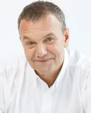 Александр Наумов